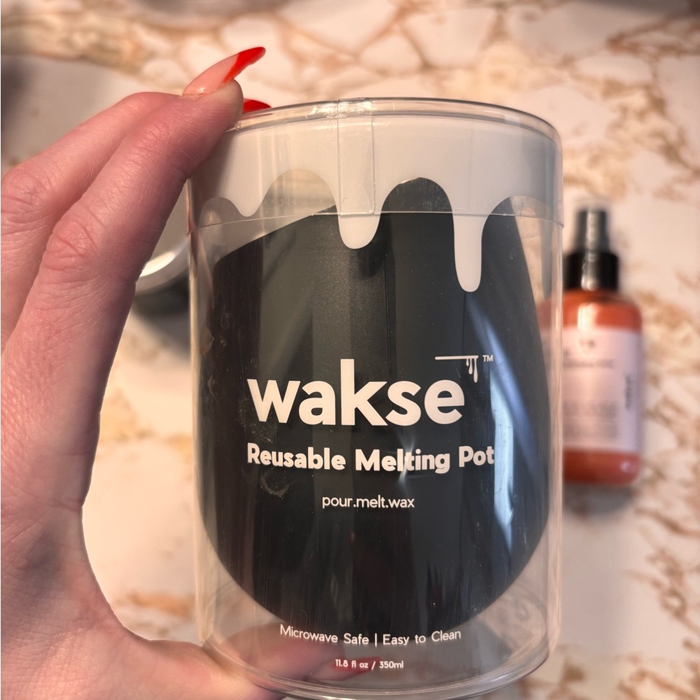 Wakse Reusable Melting Pot, Rose Gold Wax Beans, Rose Quartz Spray BUNDLE SET - Picture 3 of 5